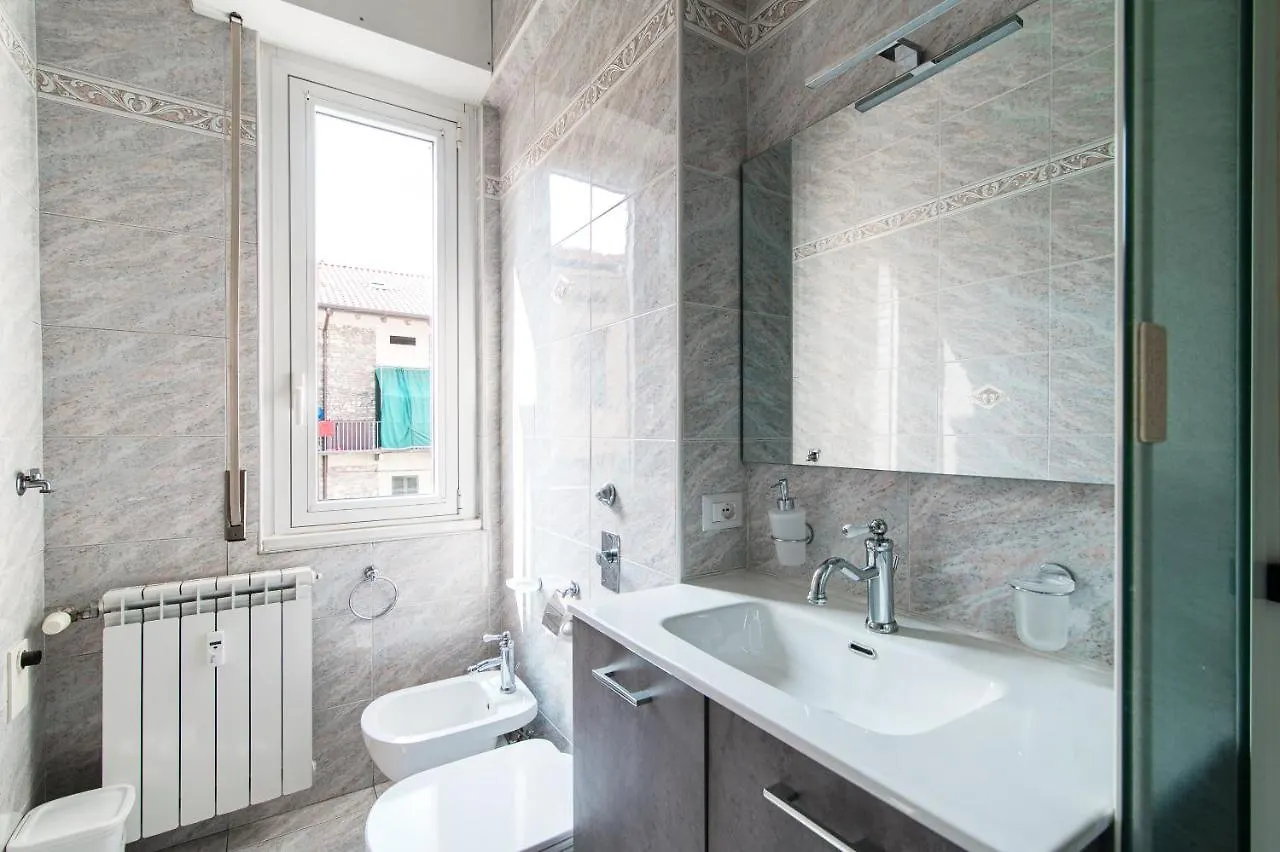 شقة Lovely Suite With Private Parking In كومو إيطاليا